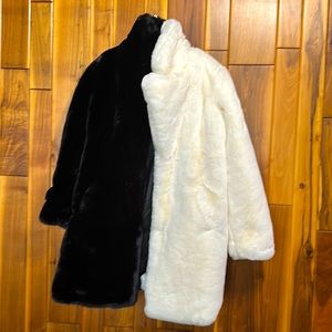 Apparis black and white teddy jacket size medium
